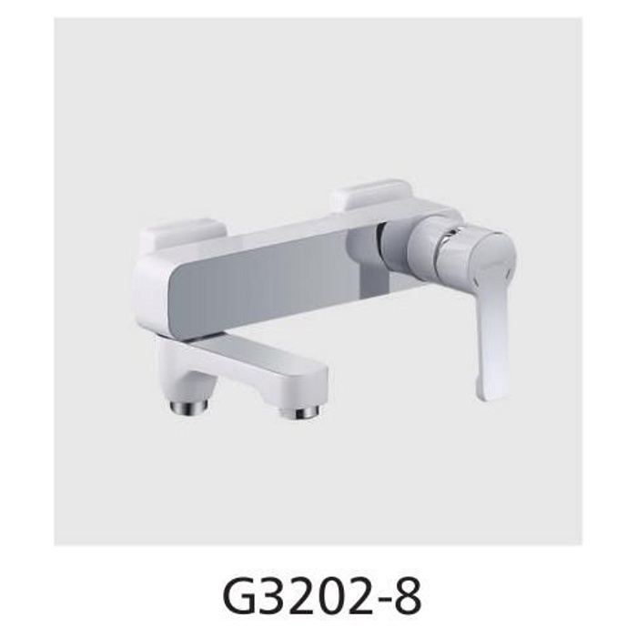 Смеситель для ванны с изливом служит переключателем на лейку белый/хром gappo g3202-8
